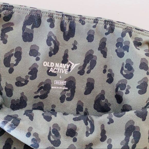 OLD NAVY Green Animal Print High Rise Waisted Biker Short 8" Inseam L Gym Lounge - Picture 7 of 8